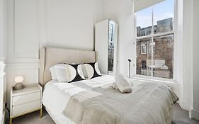 Central 1 Bed Blythswood Flat
